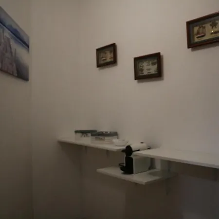 Mameli Ospedale Borgo Trento 400 M Guest house *