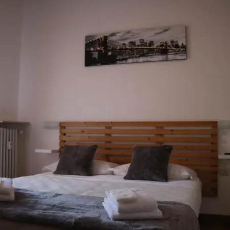 Mameli Ospedale Borgo Trento 400 M Πανσιόν *