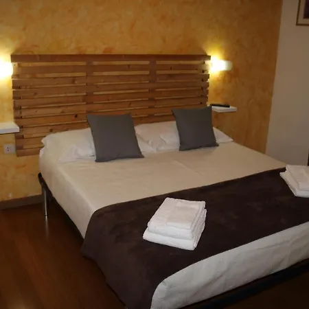 Mameli Ospedale Borgo Trento 400 M Pensjonat